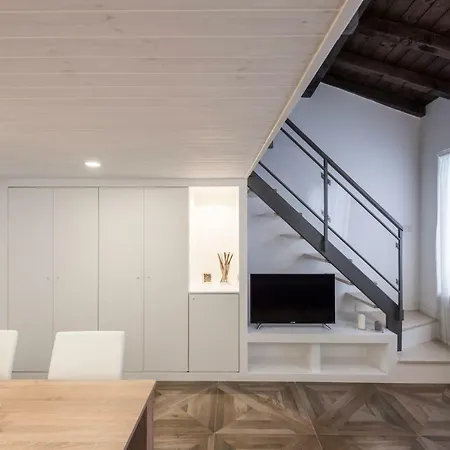 Luxury Apartment Milano Centro-2