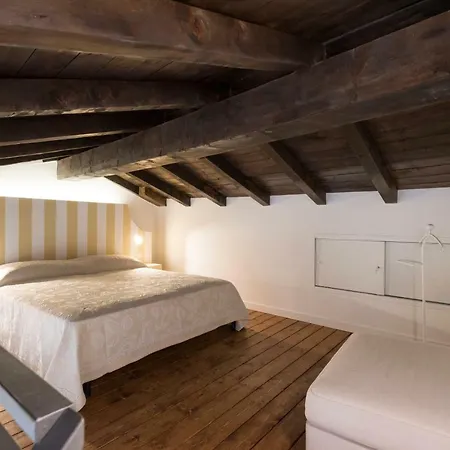 Luxury Apartment Milano Centro-3